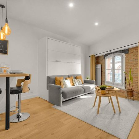 Le Floral - Cosy Studio Climatise Avec Parking Prive Et Netflix Toulouse Ngoại thất bức ảnh