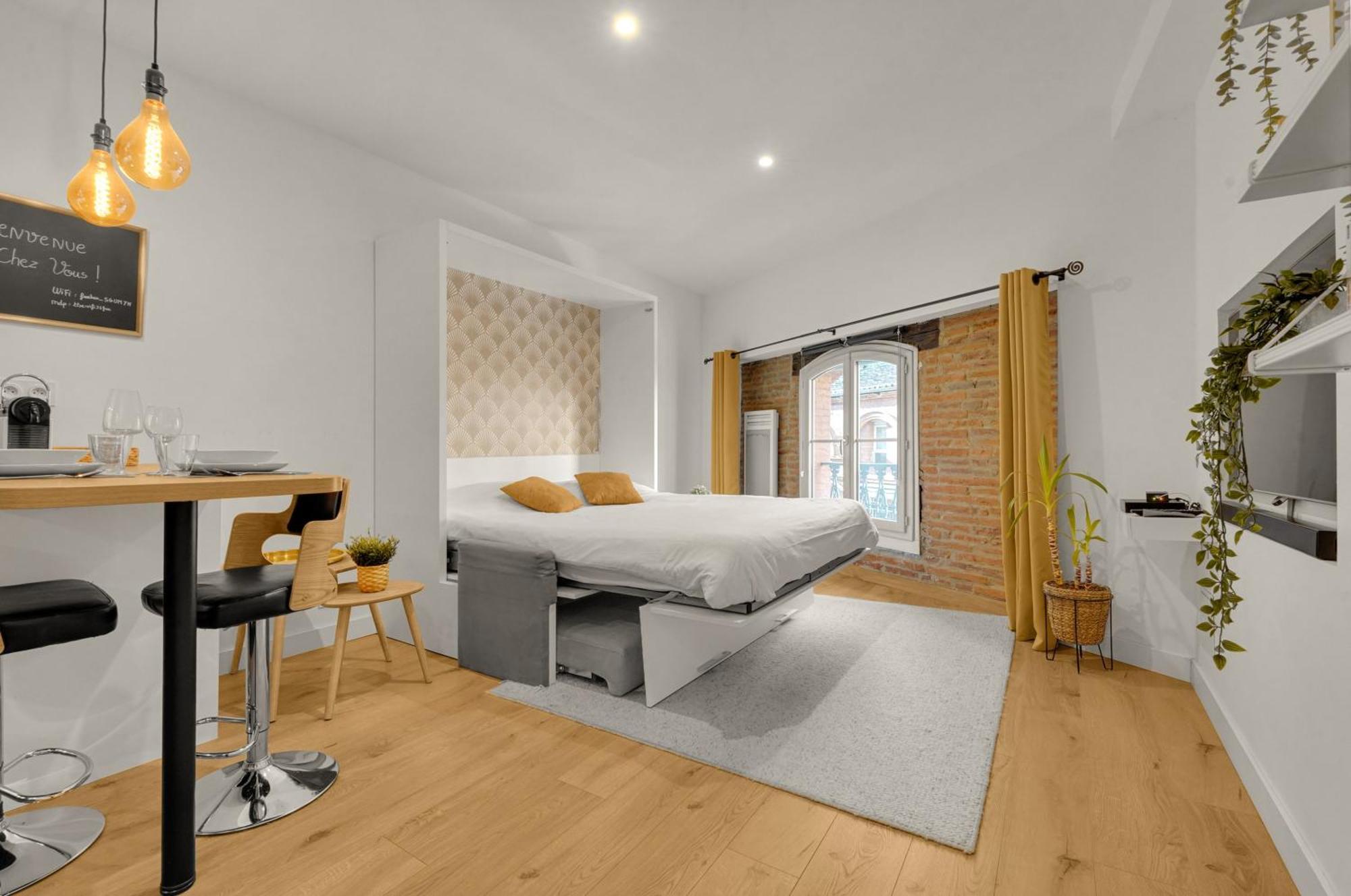 Le Floral - Cosy Studio Climatise Avec Parking Prive Et Netflix Toulouse Ngoại thất bức ảnh