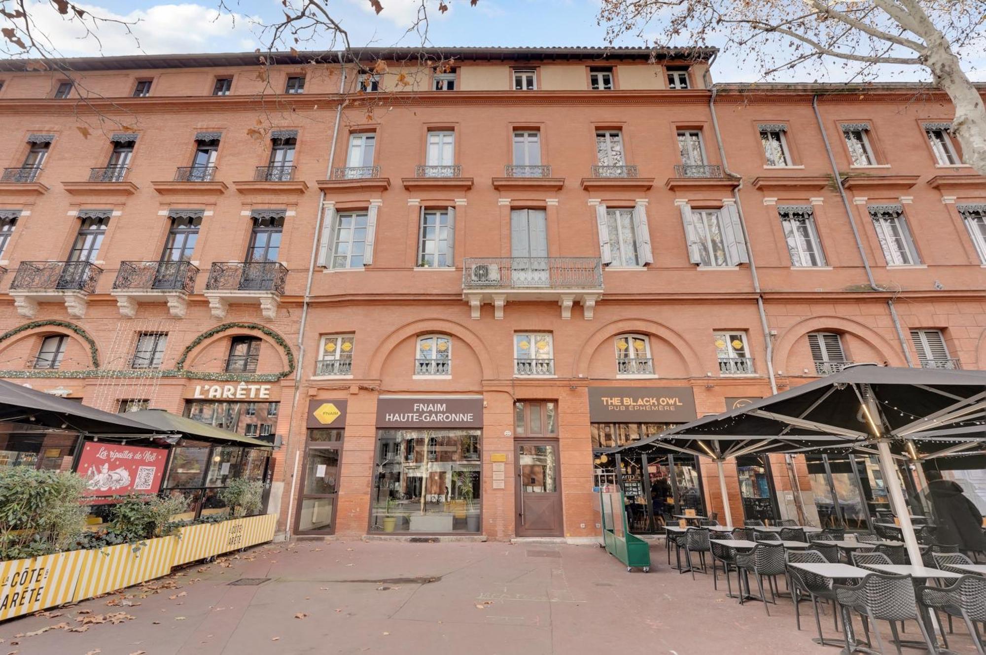 Le Floral - Cosy Studio Climatise Avec Parking Prive Et Netflix Toulouse Ngoại thất bức ảnh